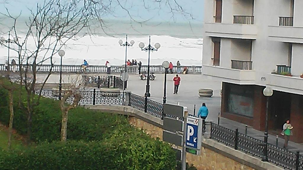 Ekia Pentsioa Zarautz Quarto foto