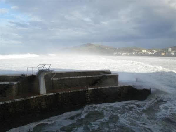 Ekia Pentsioa Zarautz Exterior foto
